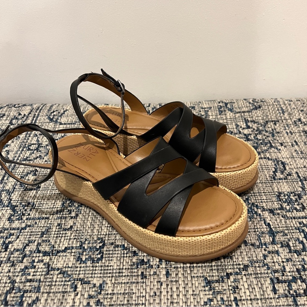 Naturalizer Women's Riley Black Platform Sandals Shoes Size 6.5 - Picture 5 of 6